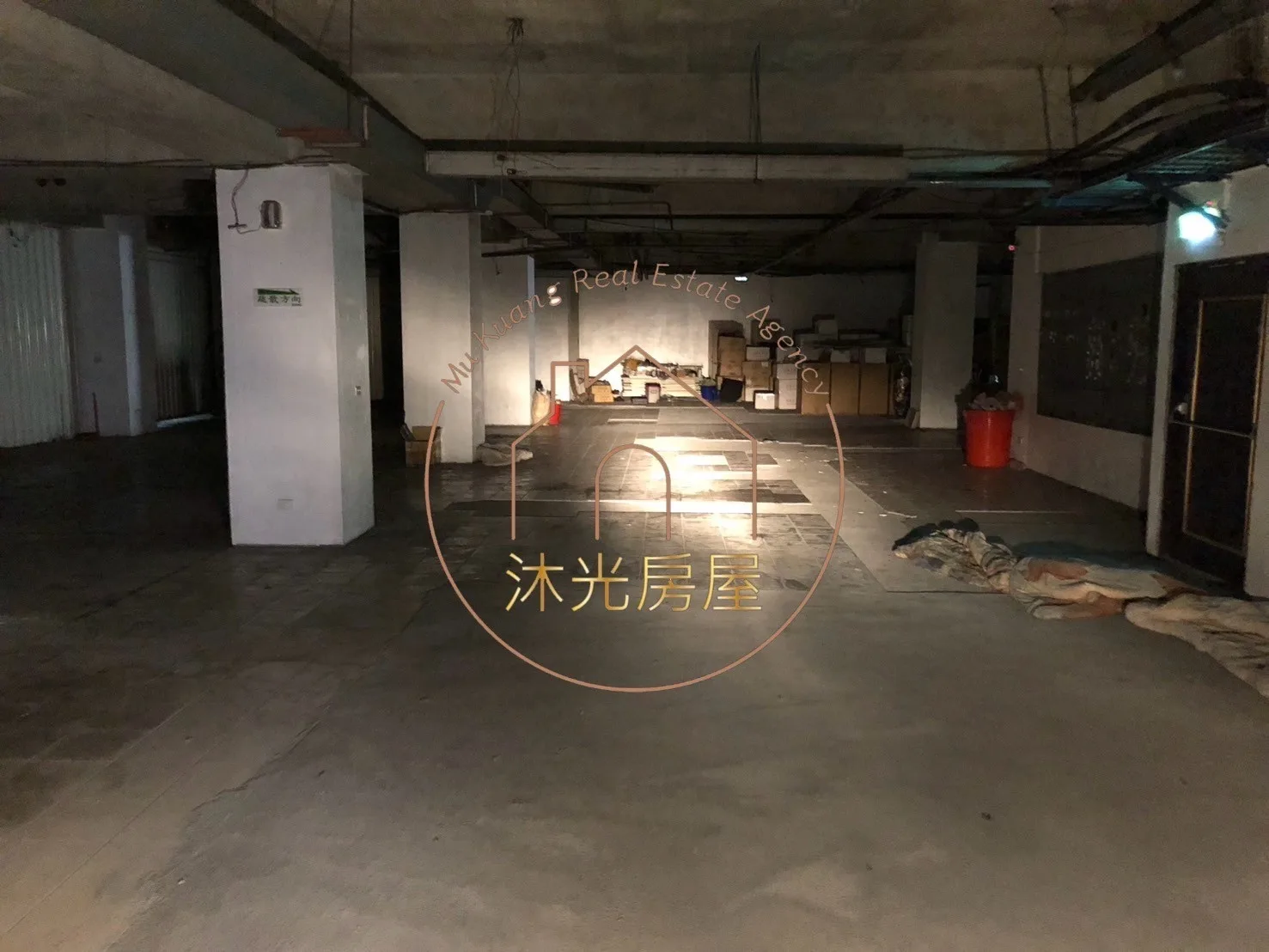 永康金三角760坪地下1樓