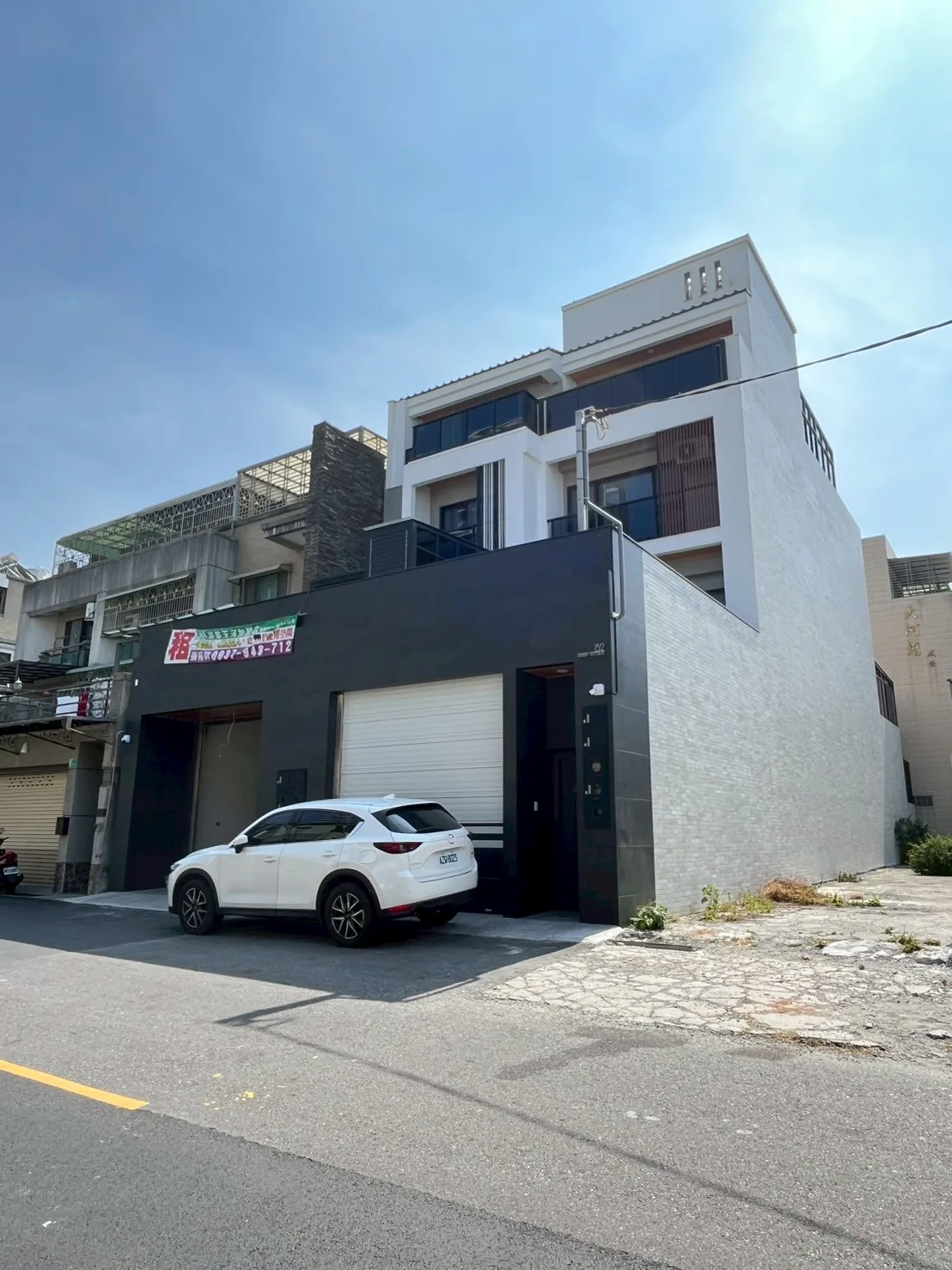 安南區海佃路臨路店面
